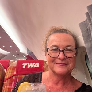 Meet your Posher, Lori